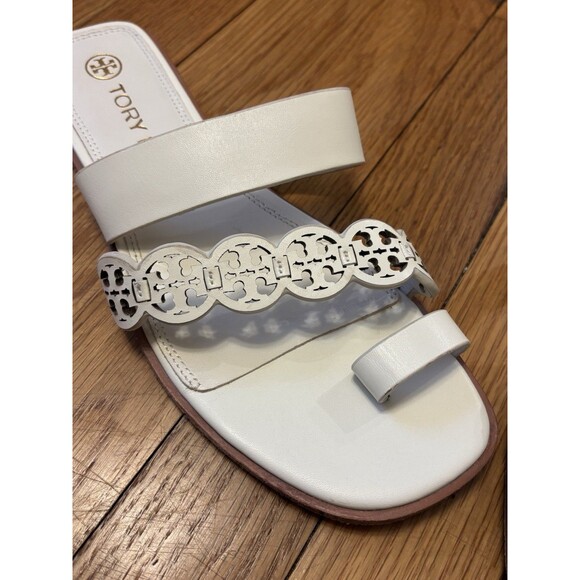 Tory Burch Tiny Miller Toe Ring Leather Sandal Ivory White Size 8.5 Logo - Picture 4 of 16